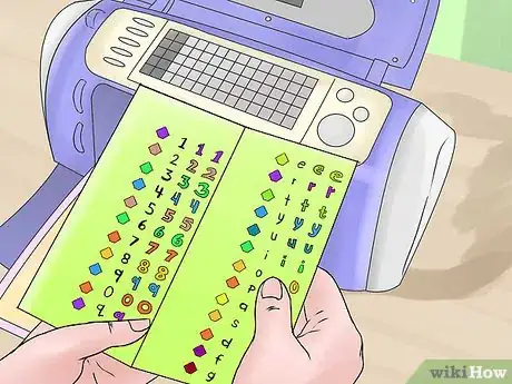 Image titled Cut Fondant with a Cricut Step 7