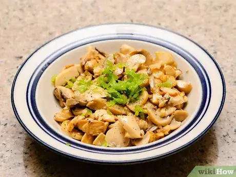 Image titled Make Garlic Mushrooms Step 10