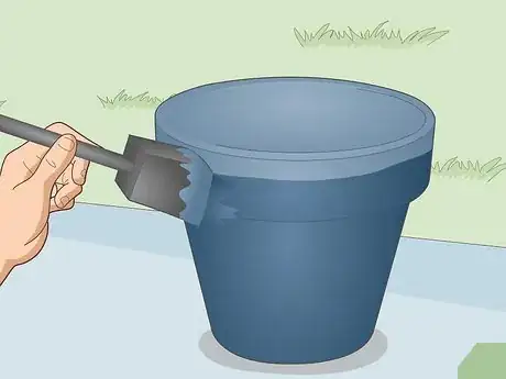 Image titled Decorate Clay Pots Step 11