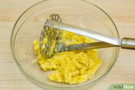 Image titled Make Strawberry Banana Cupcakes Step 5