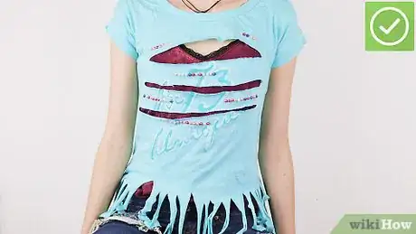 Image titled Make Your Own Distressed Shirt Step 5