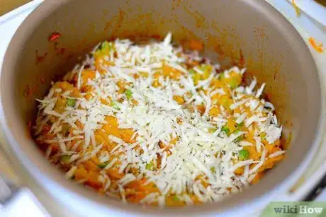 Image titled Make Pie in a Slow Cooker Step 4