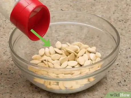 Image titled Make Pumpkin Seeds Step 10