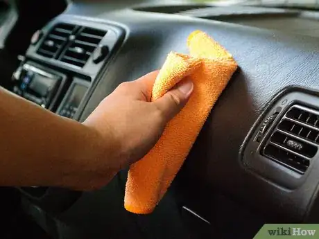 Image titled Prepare Your Car for Long Term Storage Step 4