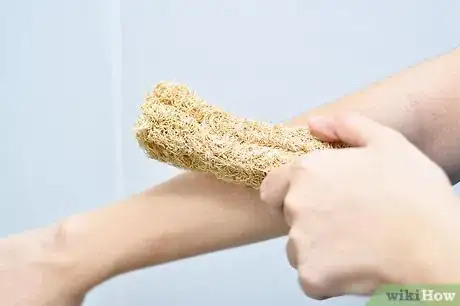 Image titled Combat Dysphoria While Bathing Step 3