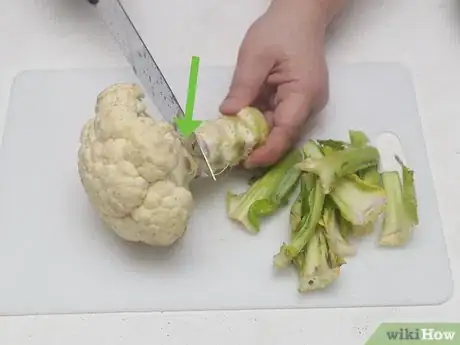 Image titled Make Cauliflower Soup Step 1