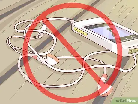 Image titled Stay Safe During Your Run Step 16