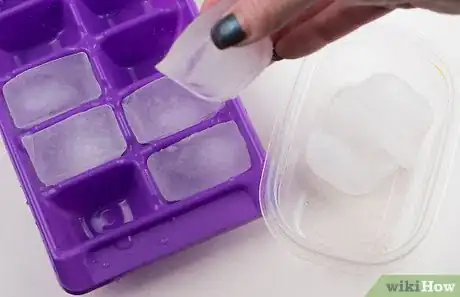 Image titled Make Ice Cubes with an Ice Tray Step 6