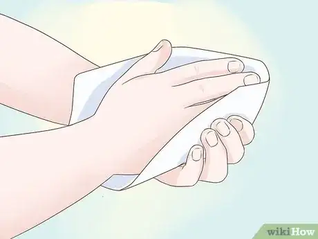 Image titled Dry Your Hands in a Public Bathroom Step 16