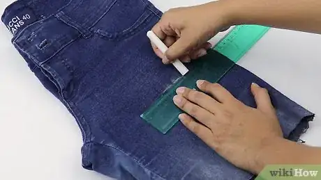 Image titled Bleach and Fray Shorts Step 18