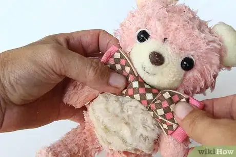 Image titled Make Waxed Dipped Bears Step 9