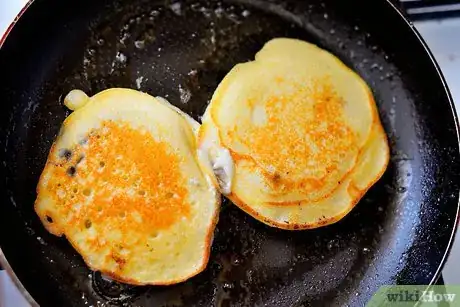 Image titled Make Blackberry Pancakes Step 22