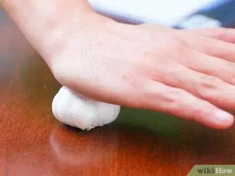 Image titled Peel a Head of Garlic Step 1