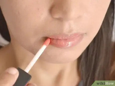 Image titled Give Makeovers at Parties Step 8