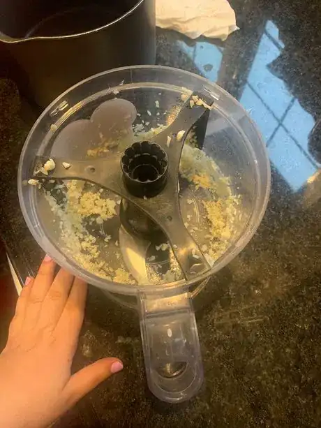 Image titled Processed garlic