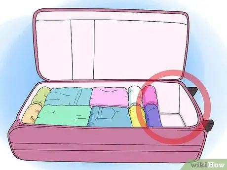 Image titled Pack Quickly Step 6