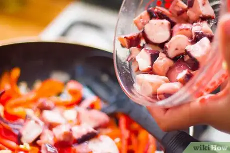 Image titled Cook Seafood Paella Step 4