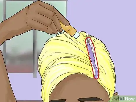 Image titled Do Glow‐in‐the‐Dark Hair Step 9