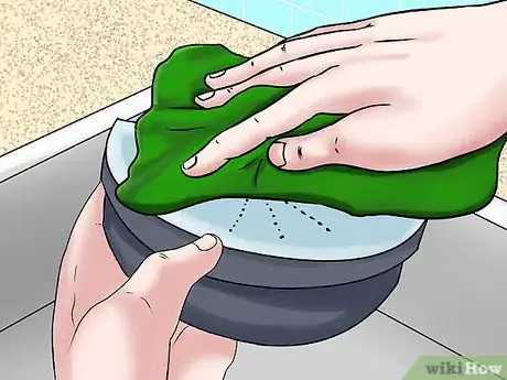 Image titled Clean a Keurig Water Reservoir Step 3