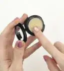 Make Glitter Lip Gloss