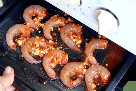 Image titled Make Garlic Shrimp Step 13