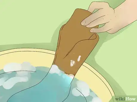 Image titled Build a Simple Birdhouse Step 21