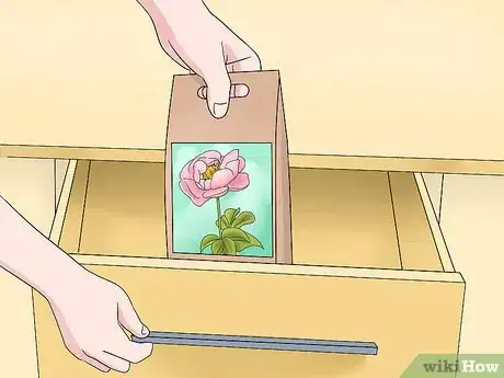 Image titled Make a Bulb Garden Step 15