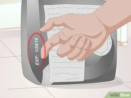 Image titled Keep Dog Food Fresh Step 3