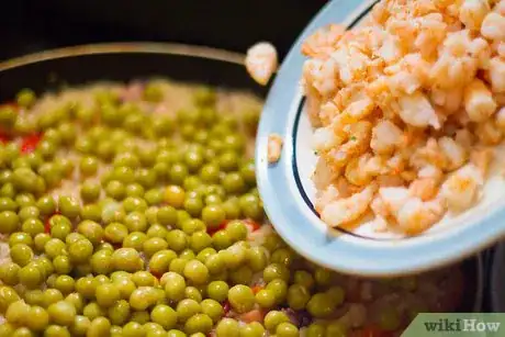 Image titled Cook Seafood Paella Step 7