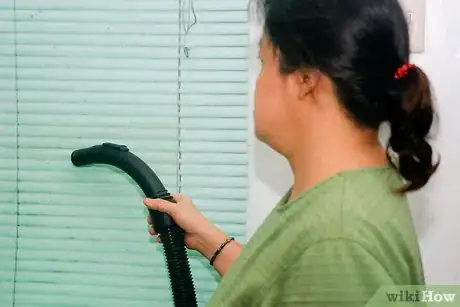 Image titled Clean Blinds Step 3Bullet3