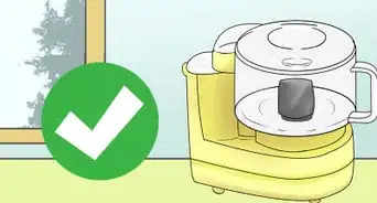 Decide Whether to Use a Blender or a Food Processor