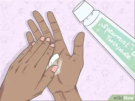Image titled Remove Garlic Smell from Your Hands Step 4
