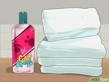 Image titled Help Your Cat Enjoy Having a Bath Step 4