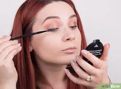 Image titled Do Winged Eyelashes Step 4