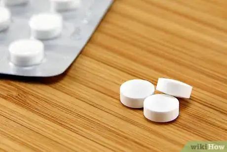 Image titled Make a Liquid Suspension with Ground Pills Step 1