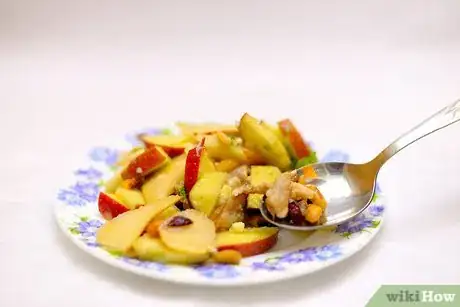 Image titled Choose the Healthiest Salad Bar Options Step 10