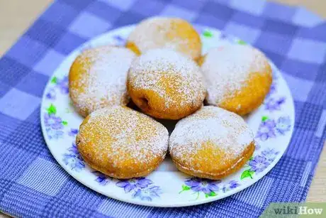 Image titled Make Sufganiyot (Israeli Jelly Donuts) Step 19
