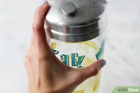 Image titled Make a Shaken Cocktail Step 5