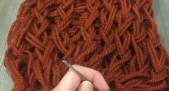 Arm Knit an Infinity Scarf