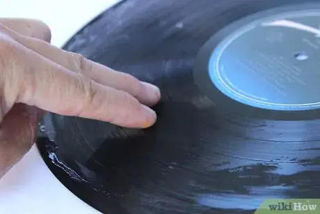 Image titled Clean a Vinyl Record with Wood Glue Step 10