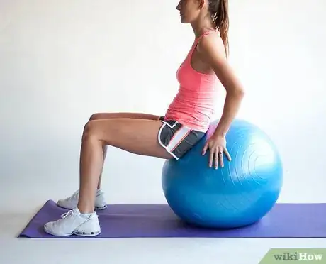 Image titled Warm up With an Exercise Ball Step 6 1
