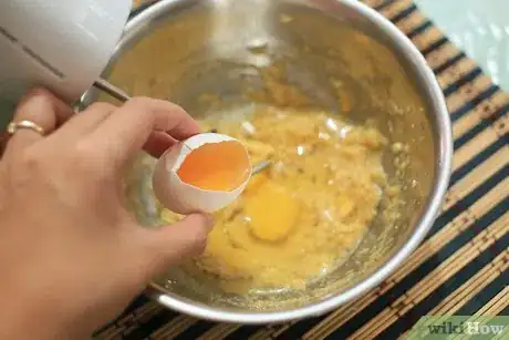 Image titled Make Basic Cupcakes Step 3