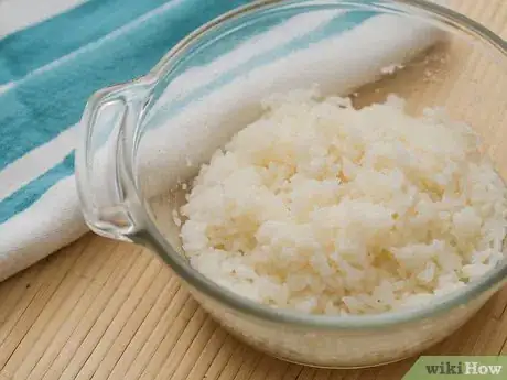 Image titled Make Lobster Sushi Step 4