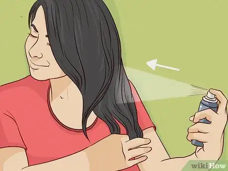 Image titled Use Exfoliating Shampoo Step 5