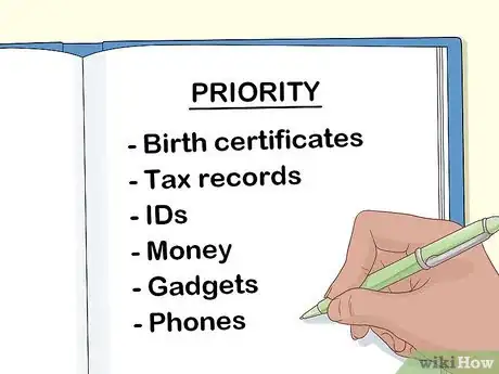 Image titled Pack Quickly Step 7