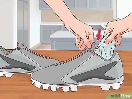 Image titled Clean Baseball Cleats Step 14