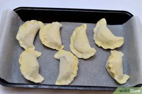 Image titled Make Mini Stromboli Step 4