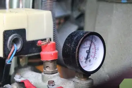 Image titled Use Chalk Paint Step 17