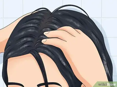 Image titled Do You Put Coconut Oil on Wet or Dry Hair Step 6