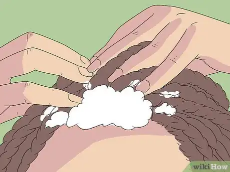 Image titled Maintain Box Braids Step 1
